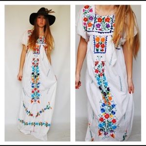 Vintage Floral Mexican Wedding dress size S